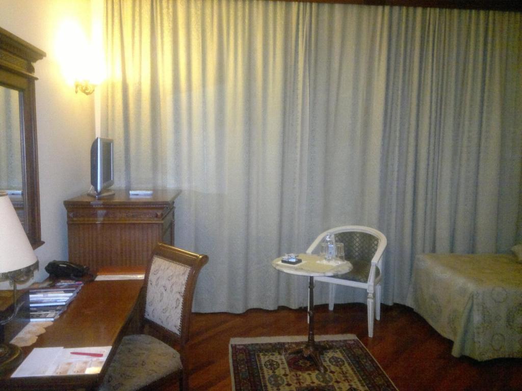 Optima Collection Dnipro Hotel Room photo
