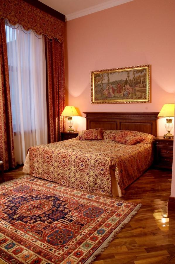 Optima Collection Dnipro Hotel Room photo
